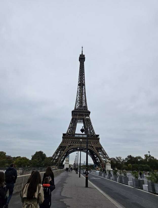 Paryż – lekcja historii, kultury i… języka. Szkolna wyprawa, która otwiera głowy